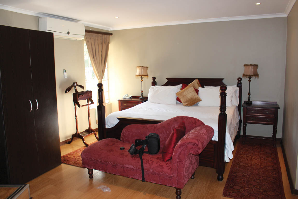 _O5Q0375_penthouse-lounge