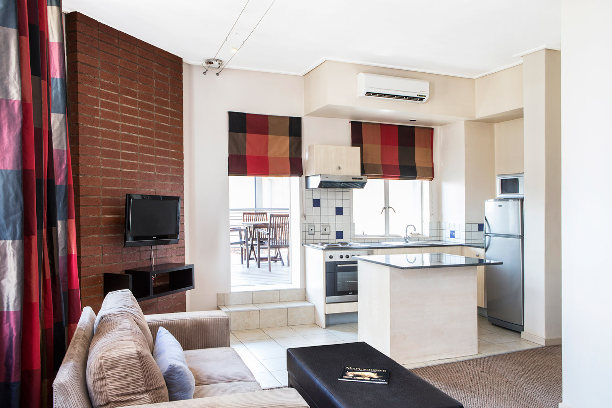 _O5Q0704_deluxe-lounge